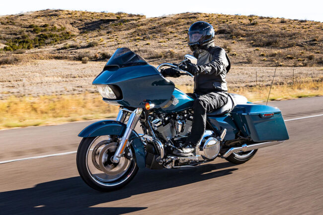 Harley Davidson Road Glide Special: Price, Top Speed, Weight & Colours