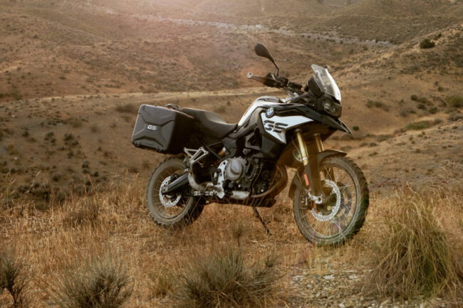 BMW F 850 GS: Price, Mileage, Top Speed, Specifications & Reviews