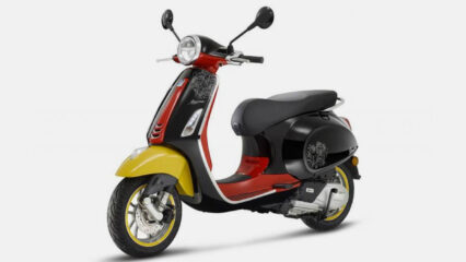 Mickey Mouse-themed Vespa scooter unveiled!!